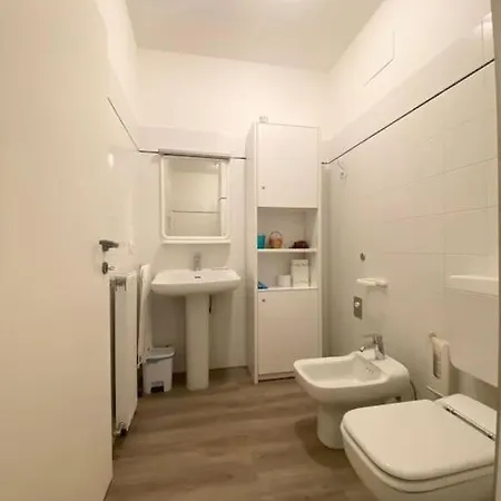 Domus Raffaella Apartment *